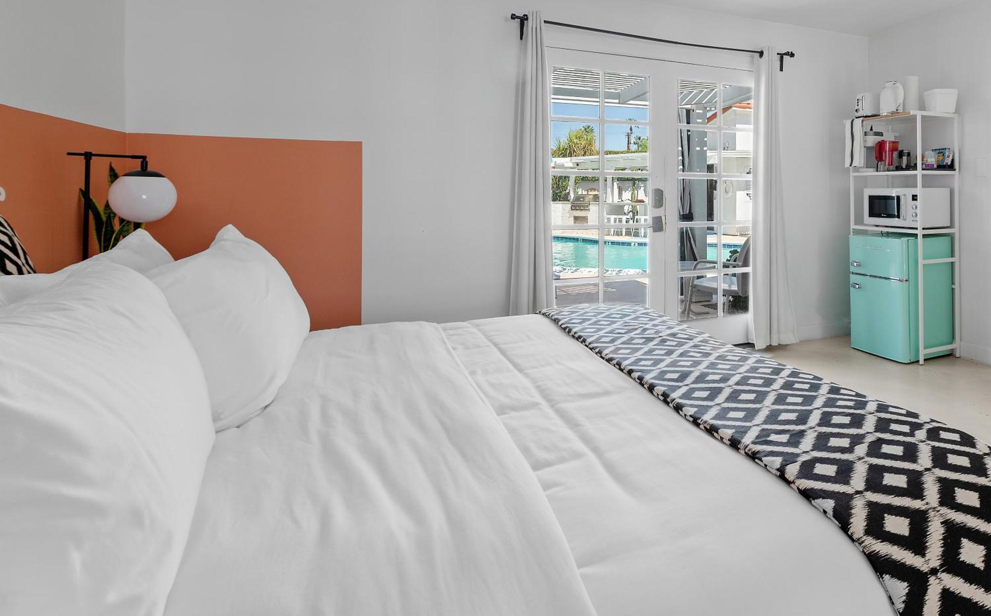 Natural Palm Springs Escape Poolside Plus Downtown Hotel Buitenkant foto