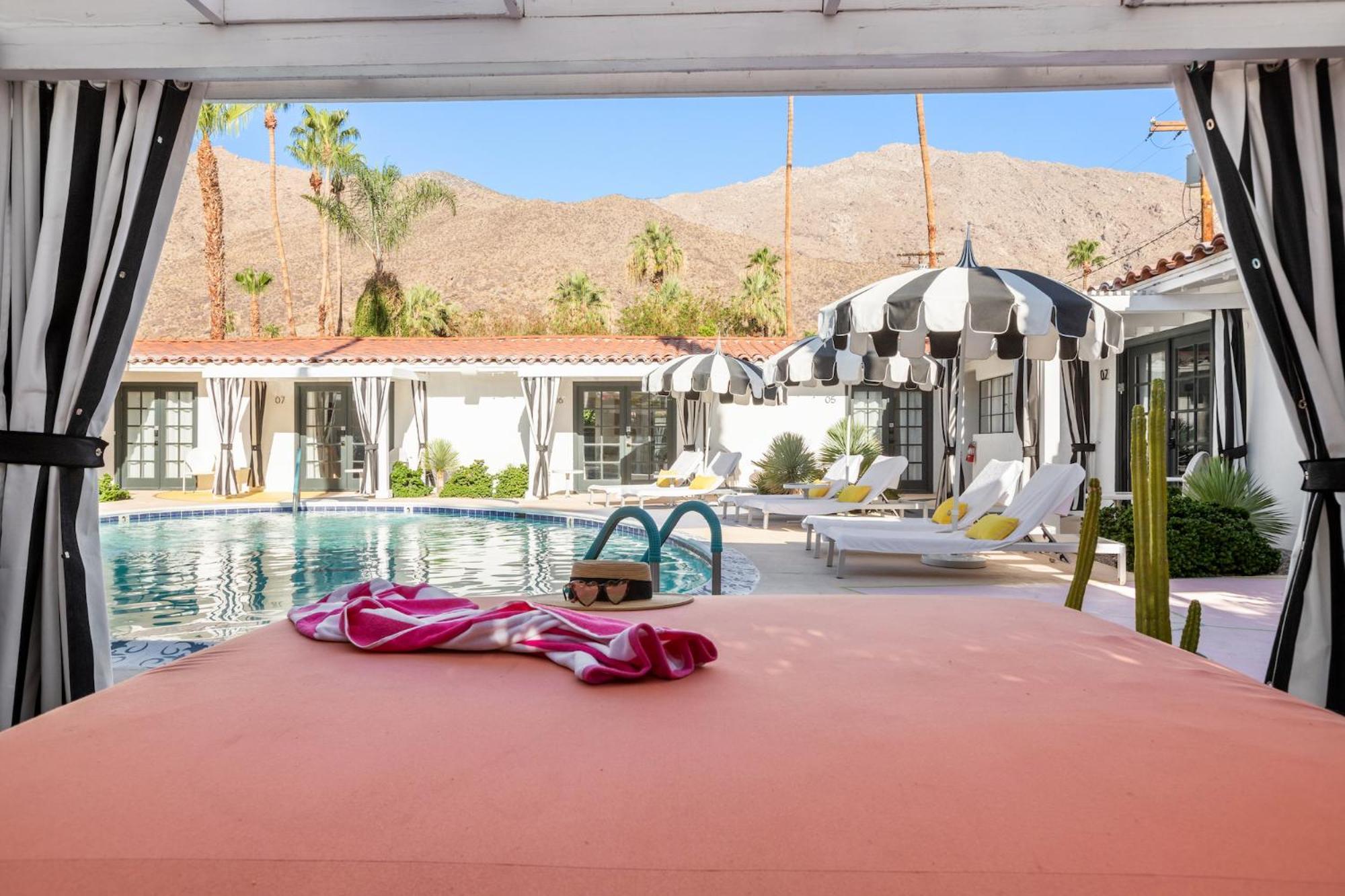 Natural Palm Springs Escape Poolside Plus Downtown Hotel Buitenkant foto