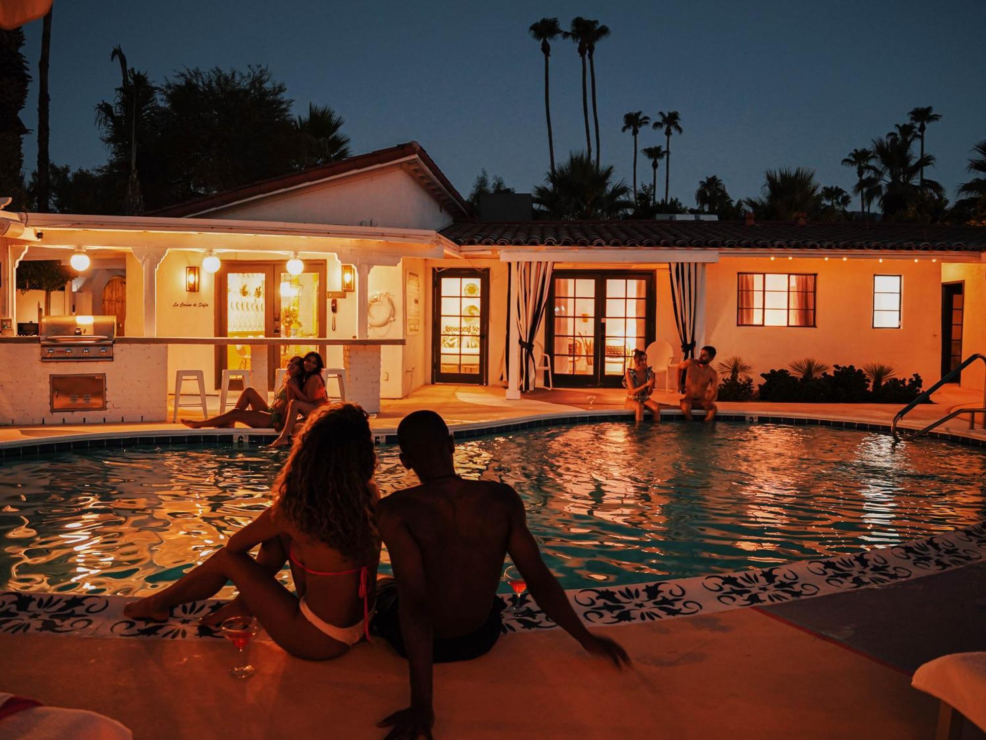 Natural Palm Springs Escape Poolside Plus Downtown Hotel Buitenkant foto